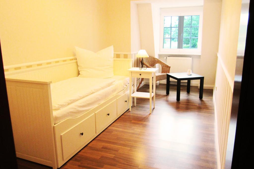 Landhotel Gut Zarrentin Gransebieth Стая снимка